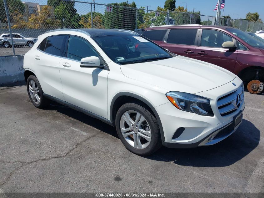 2016 MERCEDES-BENZ GLA 250 - WDCTG4GB0GJ246035