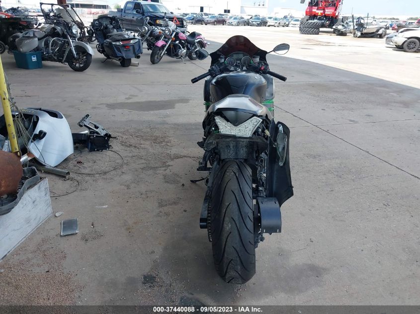 2015 KAWASAKI ZX1400 F - JKBZXNF10FA010553