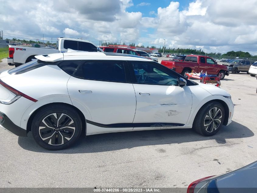 2022 KIA EV6 GT-LINE KNDC44LA3N5060961