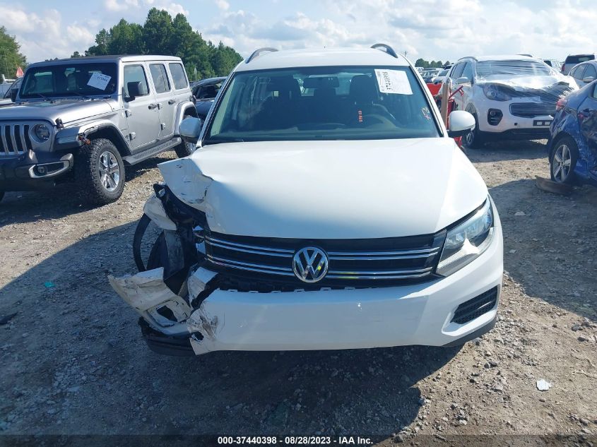 2017 VOLKSWAGEN TIGUAN - WVGAV7AX0HK043923