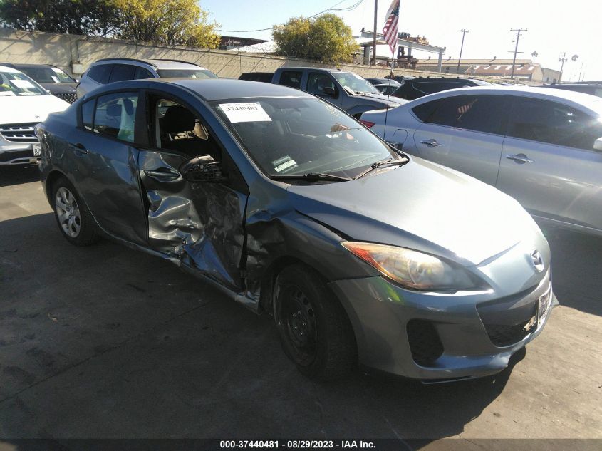 2013 MAZDA MAZDA3 I SV - JM1BL1TF7D1717856