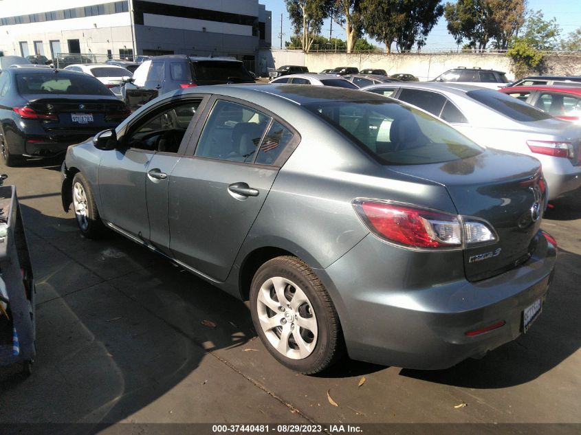 2013 MAZDA MAZDA3 I SV - JM1BL1TF7D1717856