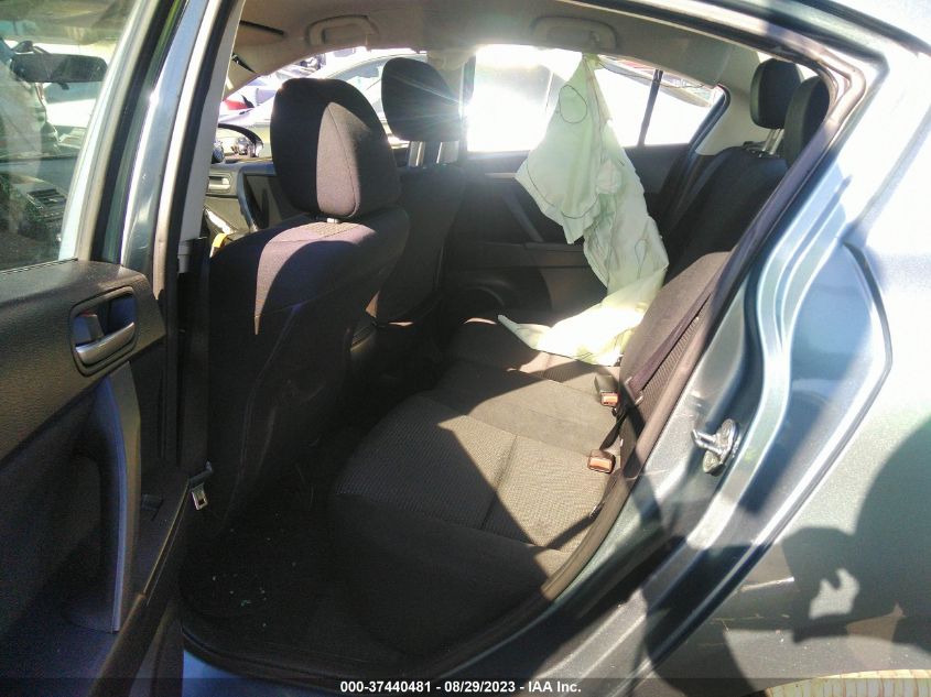 2013 MAZDA MAZDA3 I SV - JM1BL1TF7D1717856