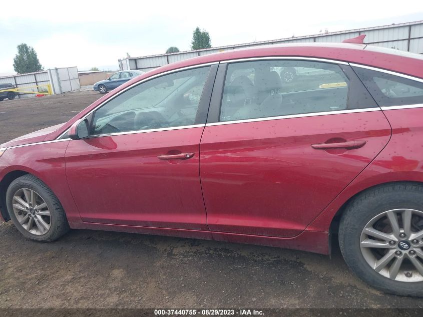 2015 HYUNDAI SONATA 2.4L SE - 5NPE24AF0FH005012