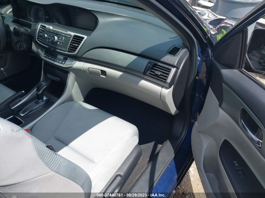 2015 HONDA ACCORD SEDAN LX - 1HGCR2F30FA139128