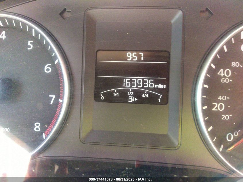 2014 VOLKSWAGEN JETTA SEDAN SE W/CONNECTIVITY - 3VWD17AJ4EM221939