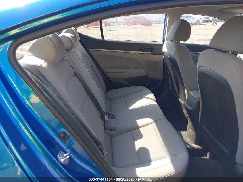 2018 HYUNDAI ELANTRA SE - 5NPD74LF3JH345919