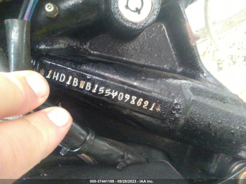 2005 HARLEY-DAVIDSON FLSTCI 1HD1BWB155Y098621