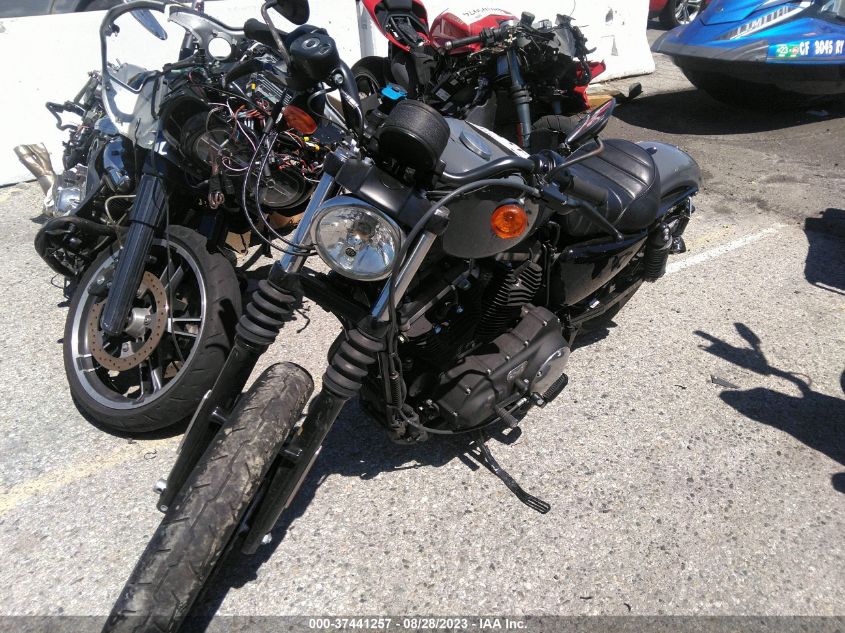 2022 HARLEY-DAVIDSON XL883 N - 1HD4LE226NB409764