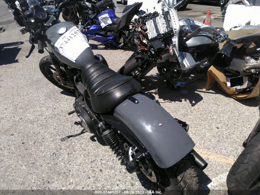 2022 HARLEY-DAVIDSON XL883 N - 1HD4LE226NB409764