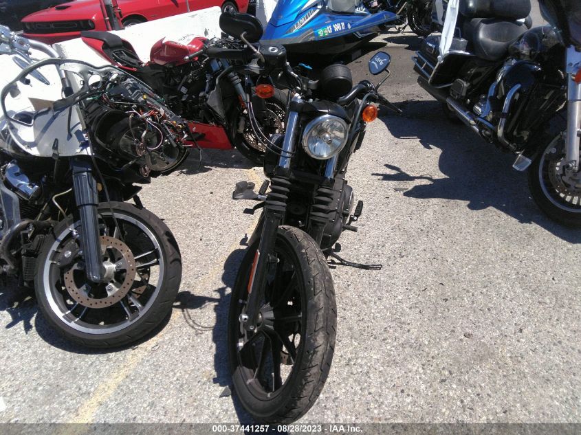 2022 HARLEY-DAVIDSON XL883 N - 1HD4LE226NB409764