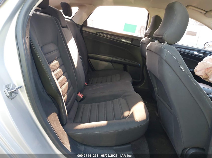 VIN 3FA6P0G73JR109620 2018 FORD FUSION S