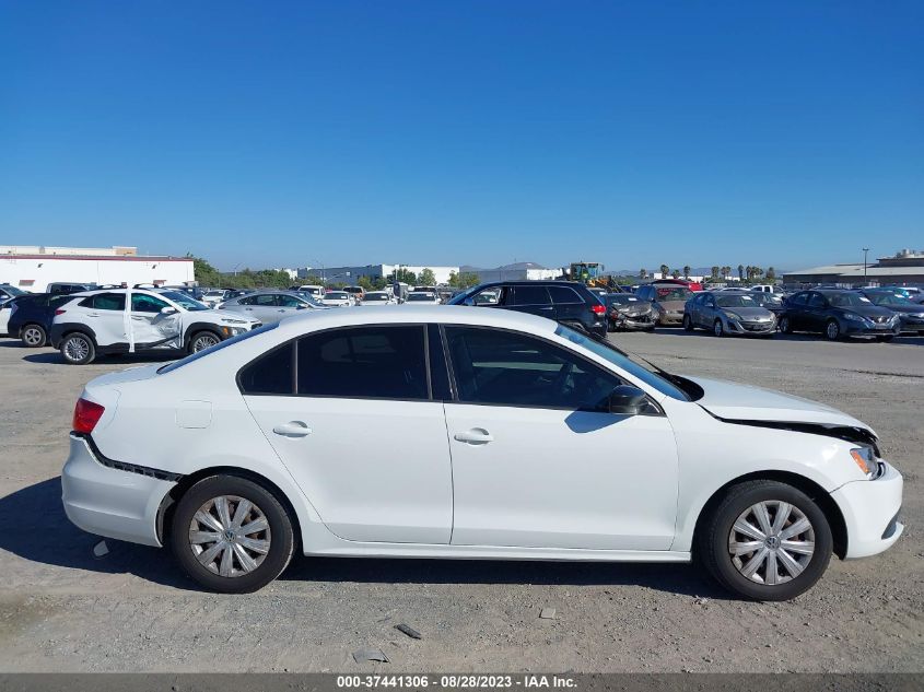 2014 VOLKSWAGEN JETTA SEDAN S - 3VW2K7AJ6EM333923