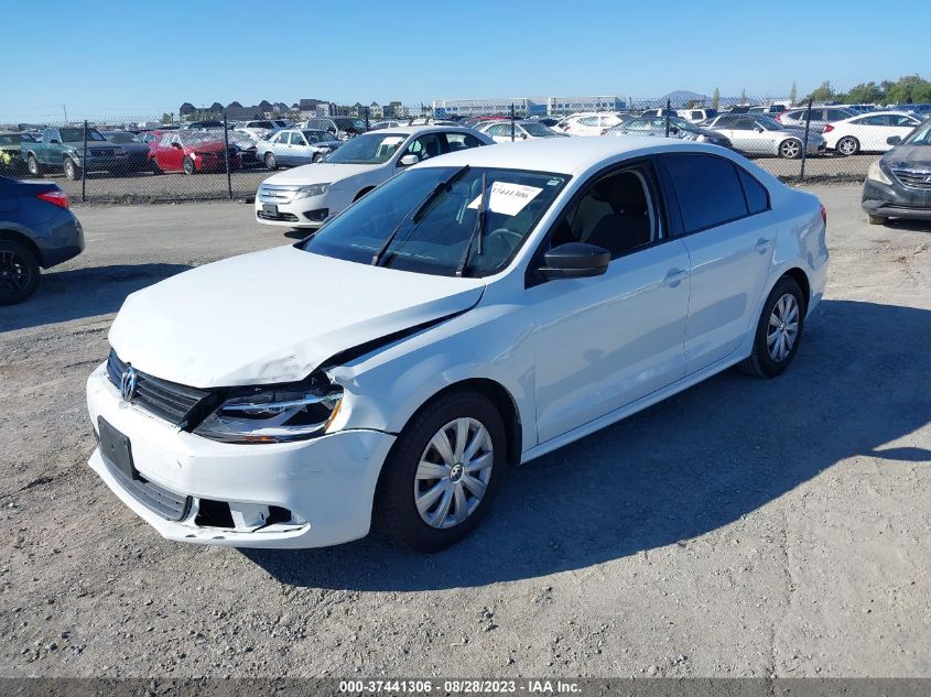 2014 VOLKSWAGEN JETTA SEDAN S - 3VW2K7AJ6EM333923