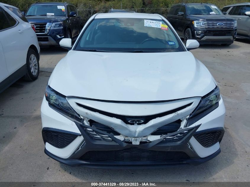 2021 TOYOTA CAMRY SE - 4T1G11AK8MU570114