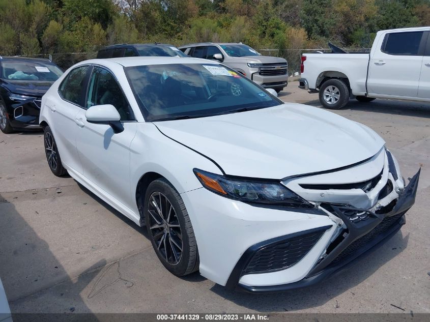 2021 TOYOTA CAMRY SE - 4T1G11AK8MU570114