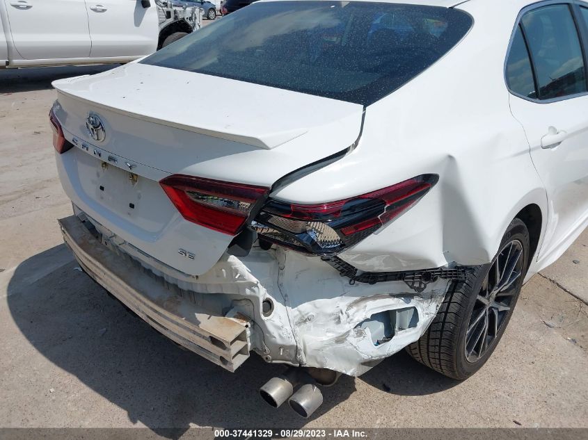 2021 TOYOTA CAMRY SE - 4T1G11AK8MU570114