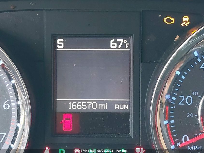 2013 CHRYSLER TOWN AND COUNTRY - 2CYRC1BG2DR78637E