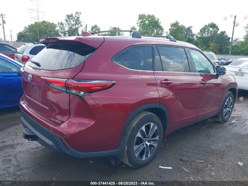 2021 TOYOTA HIGHLANDER XLE - 5TDGZRBH6MS090124