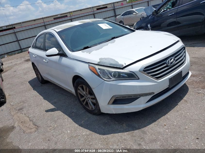 2015 HYUNDAI SONATA 2.4L SE - 5NPE24AF6FH124795