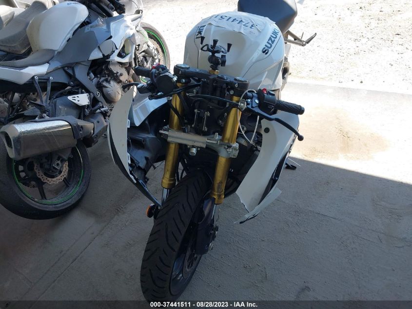 2023 SUZUKI GSX-R750 - JS1GR7MA7P7100611