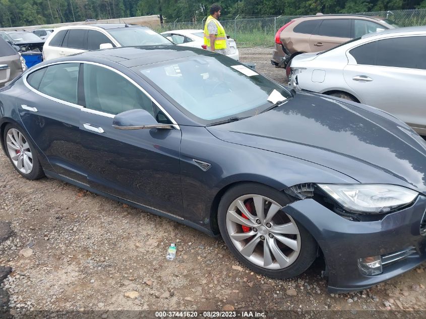 2015 TESLA MODEL S P85D - 5YJSA4H4XFF082396