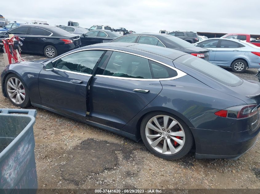 2015 TESLA MODEL S P85D - 5YJSA4H4XFF082396