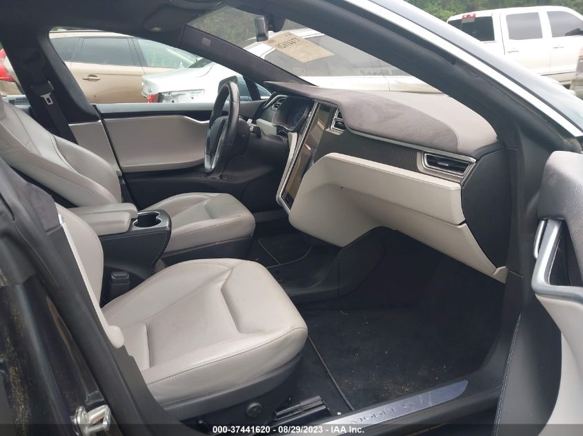 2015 TESLA MODEL S P85D - 5YJSA4H4XFF082396