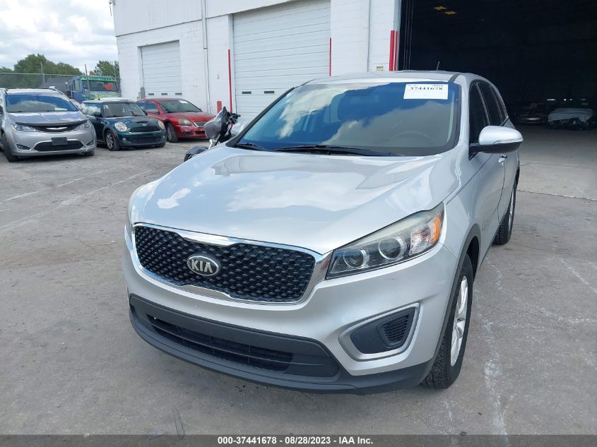 2017 KIA SORENTO LX/L - 5XYPG4A36HG242095