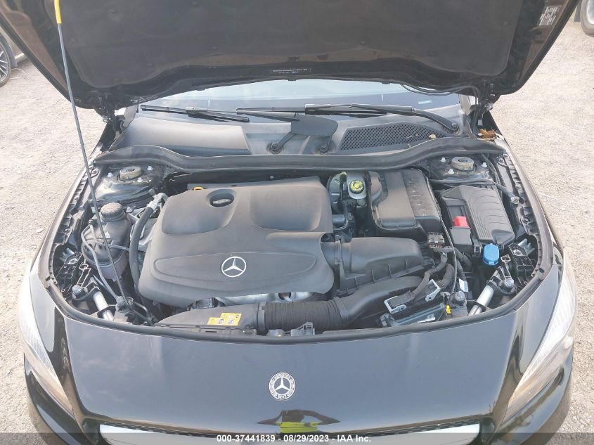 2018 MERCEDES-BENZ CLA 250 - WDDSJ4EB1JN558845