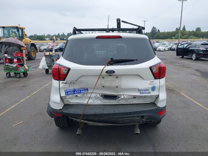 2019 FORD ESCAPE SE - 1FMCU0GD4KUC37902