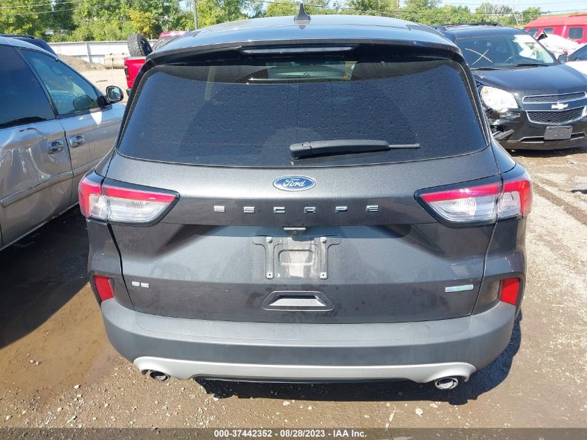 2020 FORD ESCAPE SE - 1FMCU0G60LUC15141