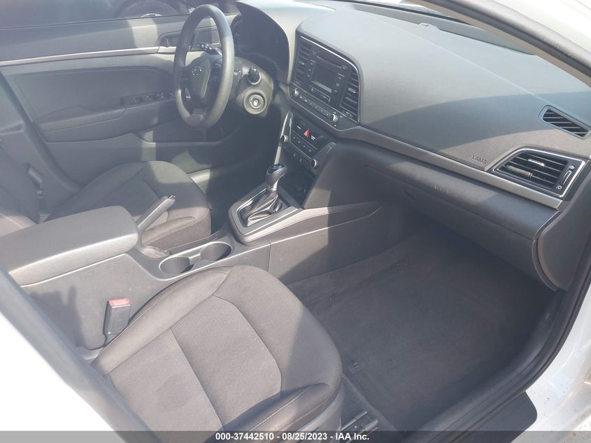 VIN 5NPD74LFXJH254100 2018 HYUNDAI ELANTRA SE