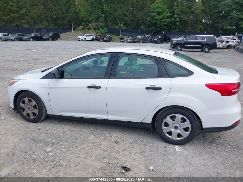 2017 FORD FOCUS S - 1FADP3E22HL231913