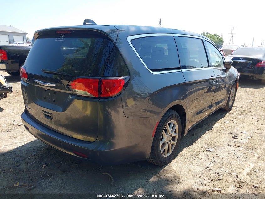 VIN 2C4RC1CGXJR170922 2018 CHRYSLER PACIFICA LX