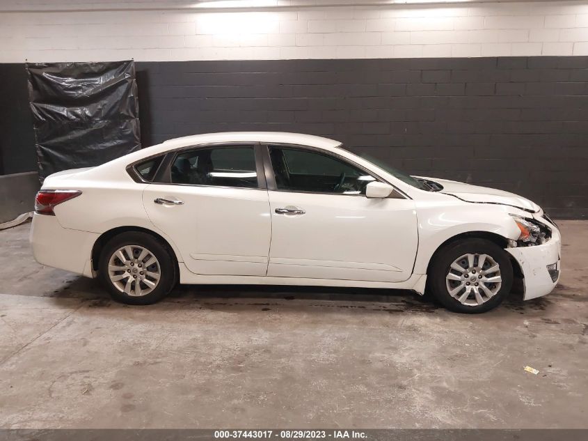 2015 NISSAN ALTIMA 2.5 S - 1N4AL3AP1FN309020