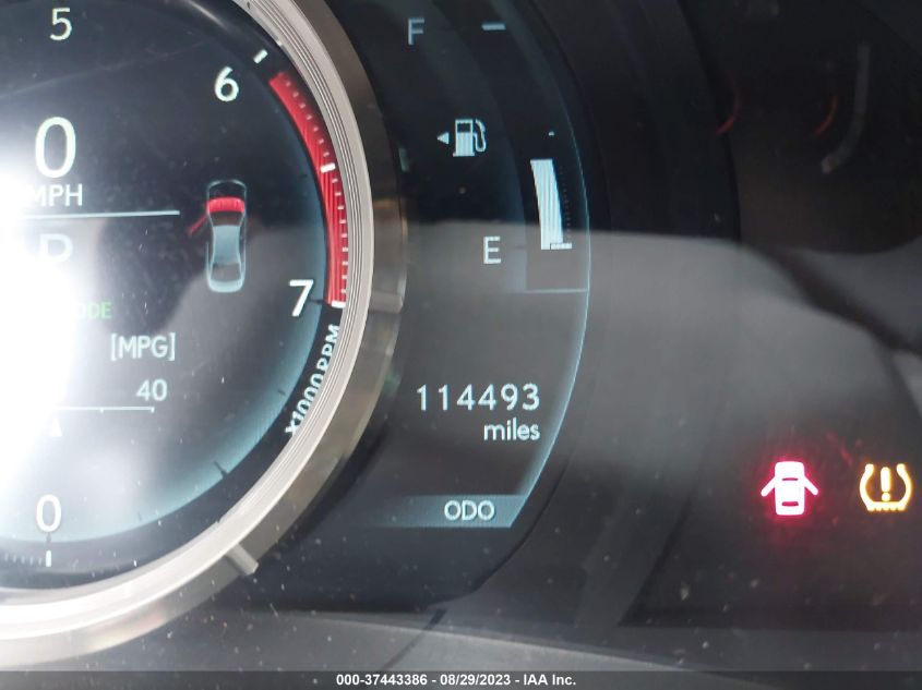 2016 LEXUS IS 200T JTHBA1D26G5007800