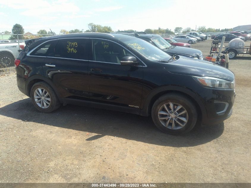 2016 KIA SORENTO LX - 5XYPGDA58GG160479