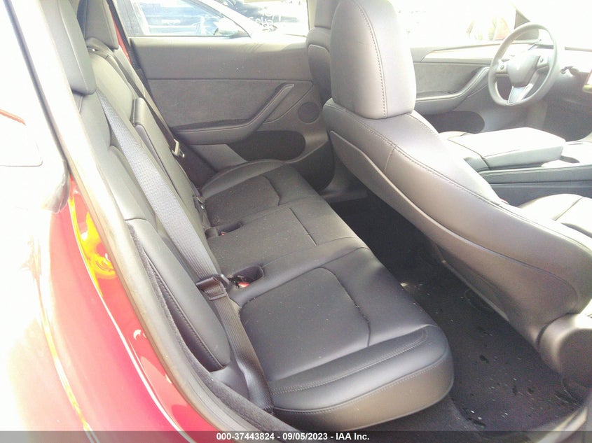 VIN 7SAYGDEE6PA040783 2023 TESLA MODEL Y LONG RANGE