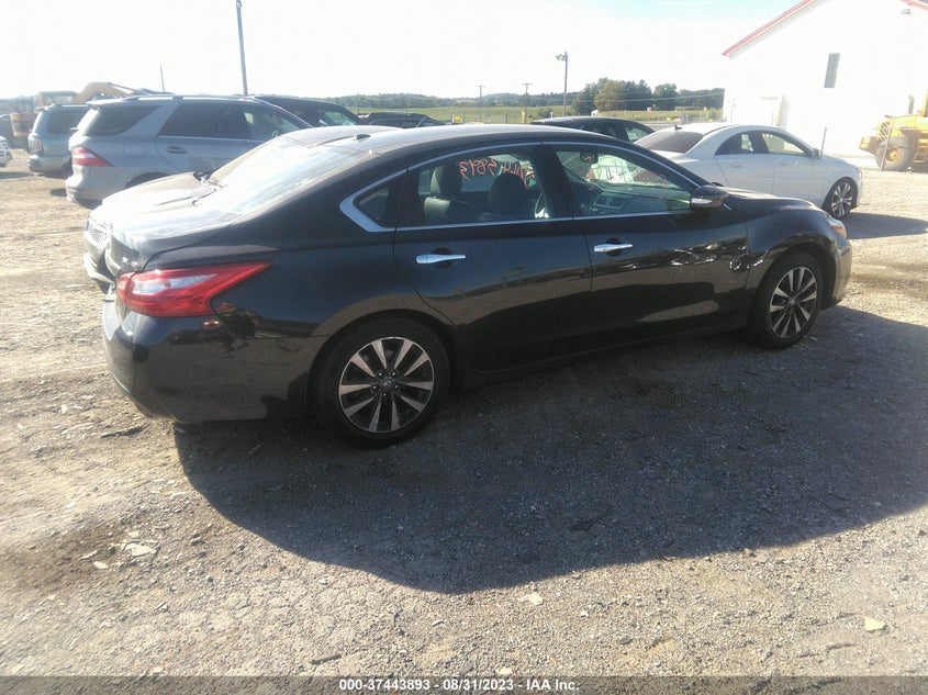 VIN 1N4AL3AP1HC252705 2017 NISSAN ALTIMA 2.5 SL
