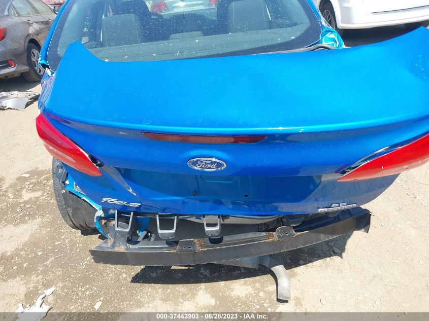 2015 FORD FOCUS SE - 1FADP3F20FL217813