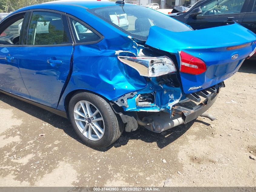 2015 FORD FOCUS SE - 1FADP3F20FL217813