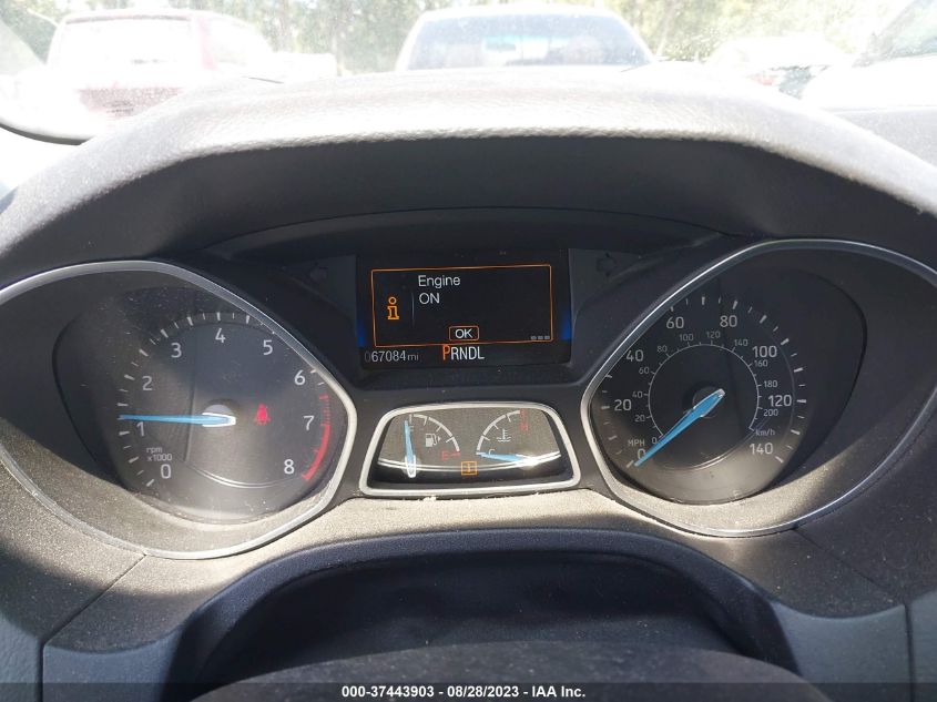 2015 FORD FOCUS SE - 1FADP3F20FL217813