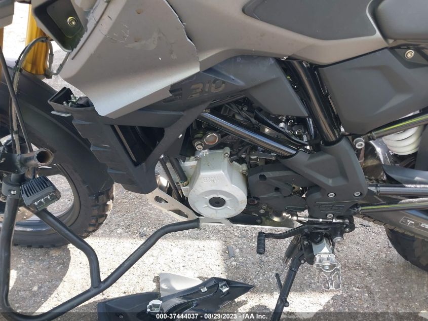 2018 BMW G310 GS WB30G1208JR823808