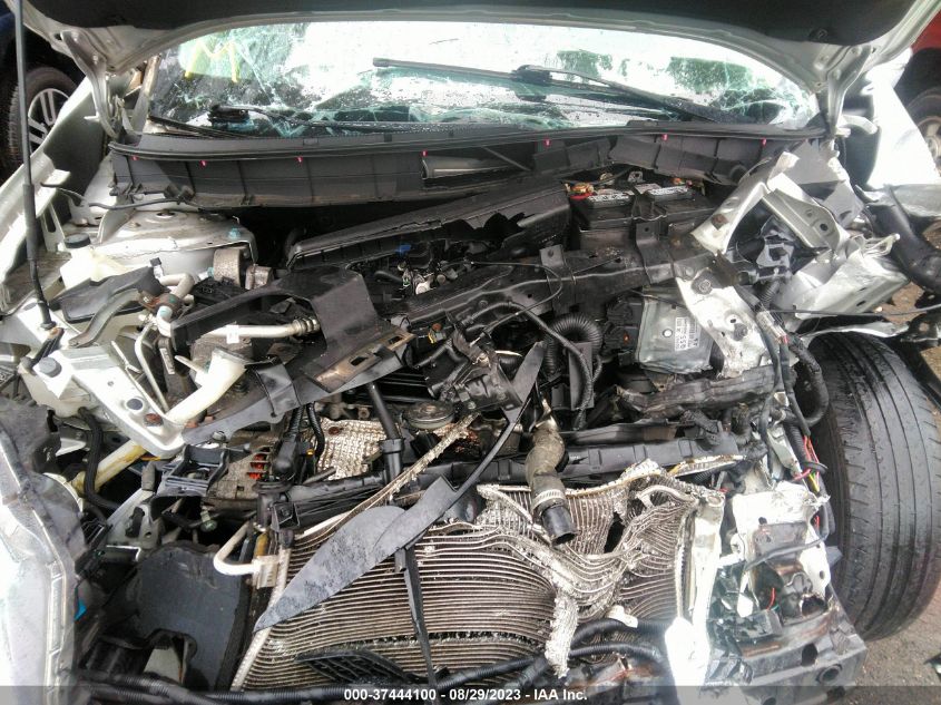 2015 NISSAN ROGUE S - KNMAT2MV4FP591530