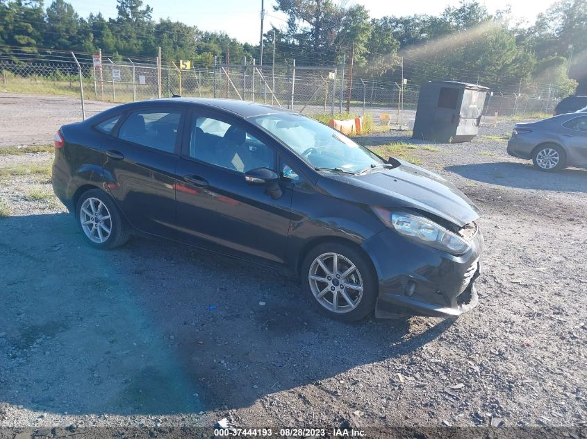 2015 FORD FIESTA SE - 3FADP4BJ8FM209010