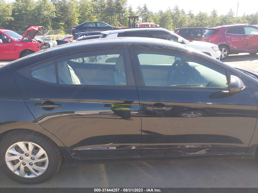 VIN KMHD74LF4HU091777 2017 HYUNDAI ELANTRA SE