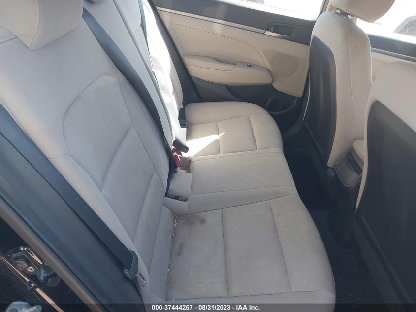 VIN KMHD74LF4HU091777 2017 HYUNDAI ELANTRA SE