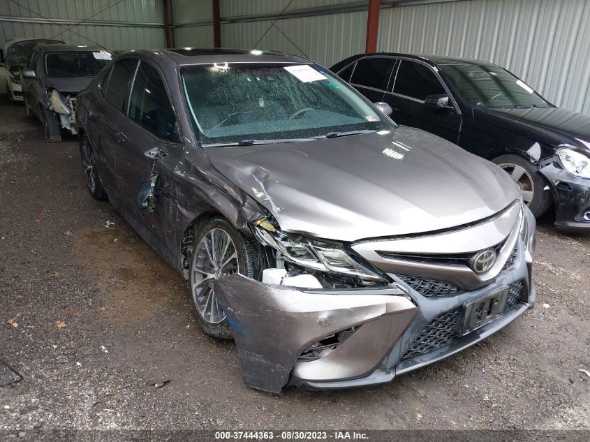 2018 TOYOTA CAMRY LE/SE/XLE/L - 4T1B11HK4JU065294