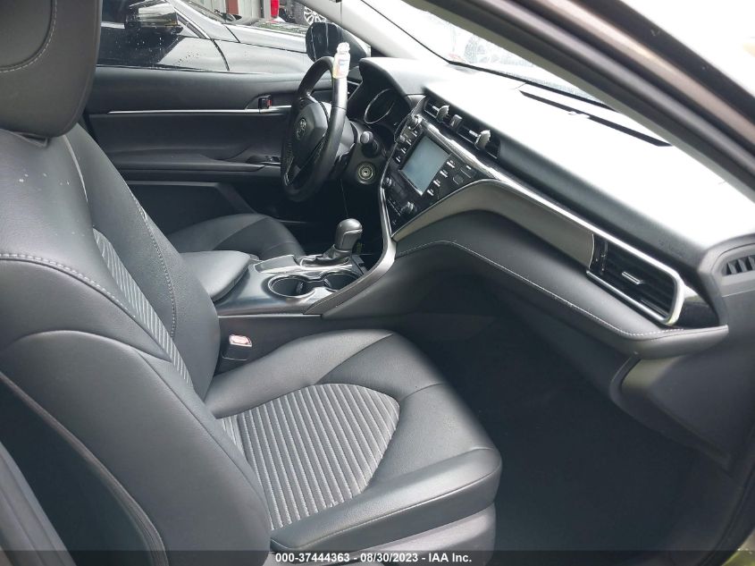 2018 TOYOTA CAMRY LE/SE/XLE/L - 4T1B11HK4JU065294